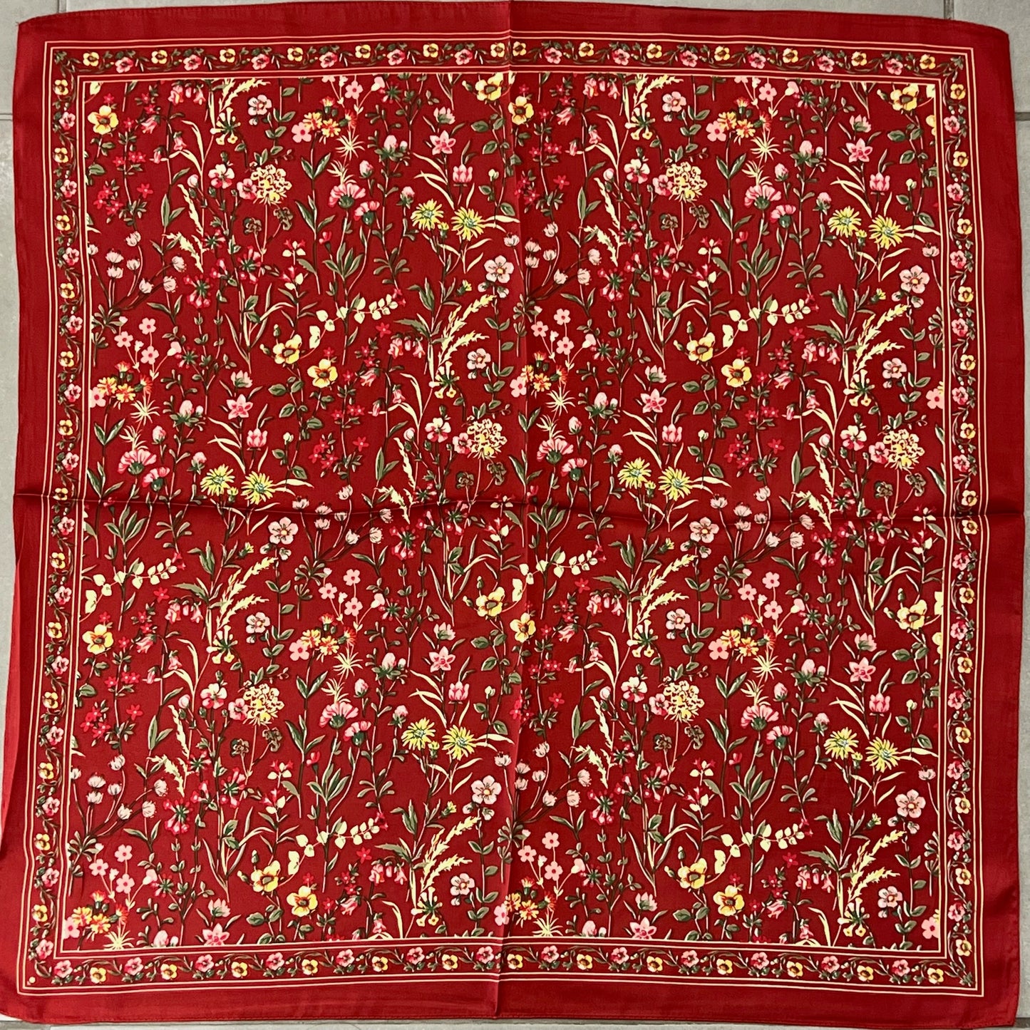 Scarf - 90cm x 90cm