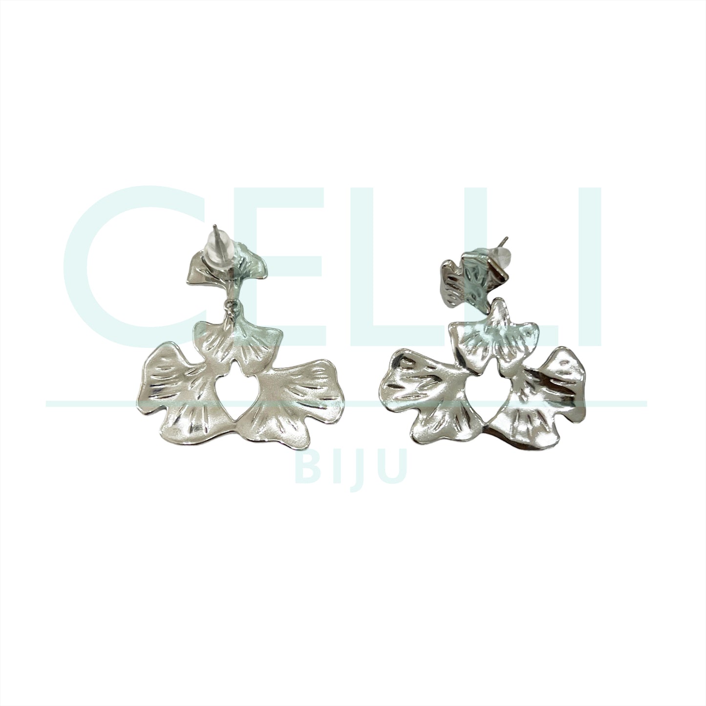 Brinco de Aço - folhas detalhadas