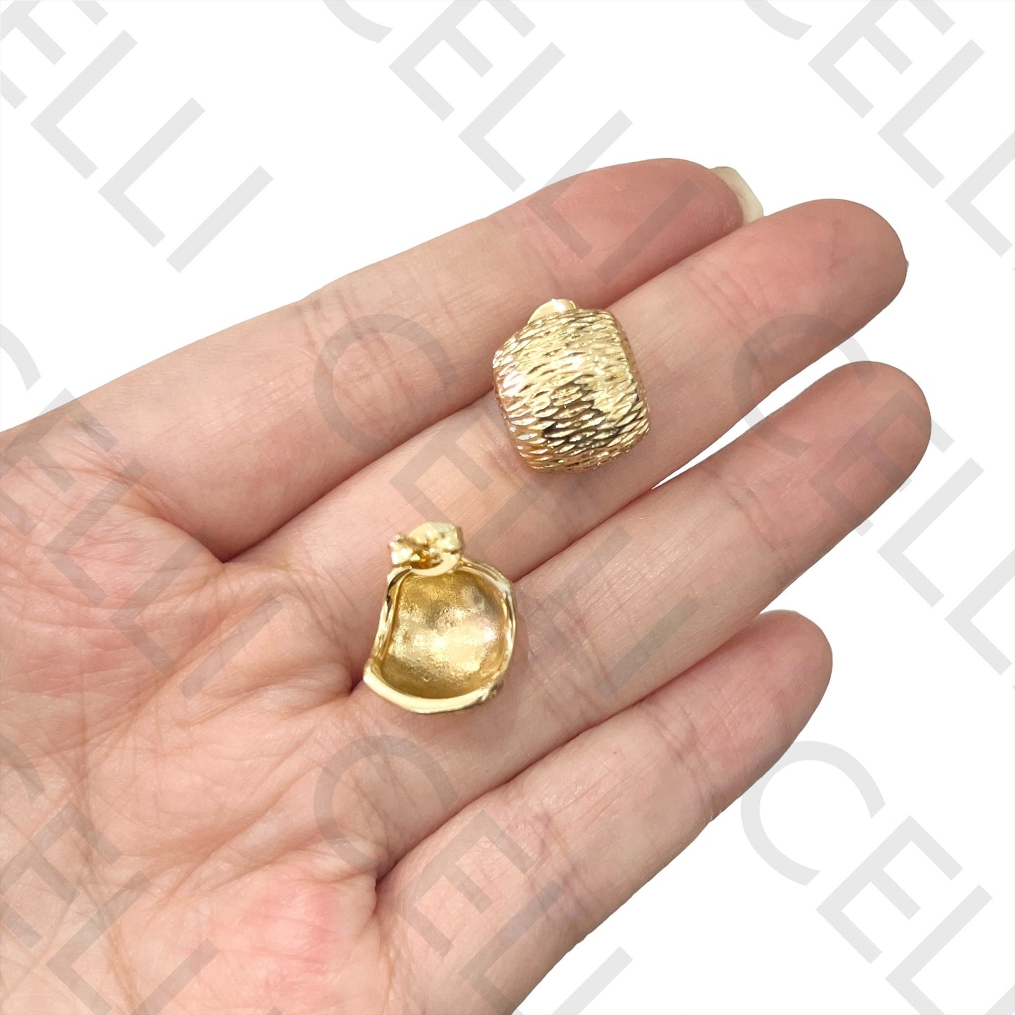 钢制耳环 - 小型雕刻圆环