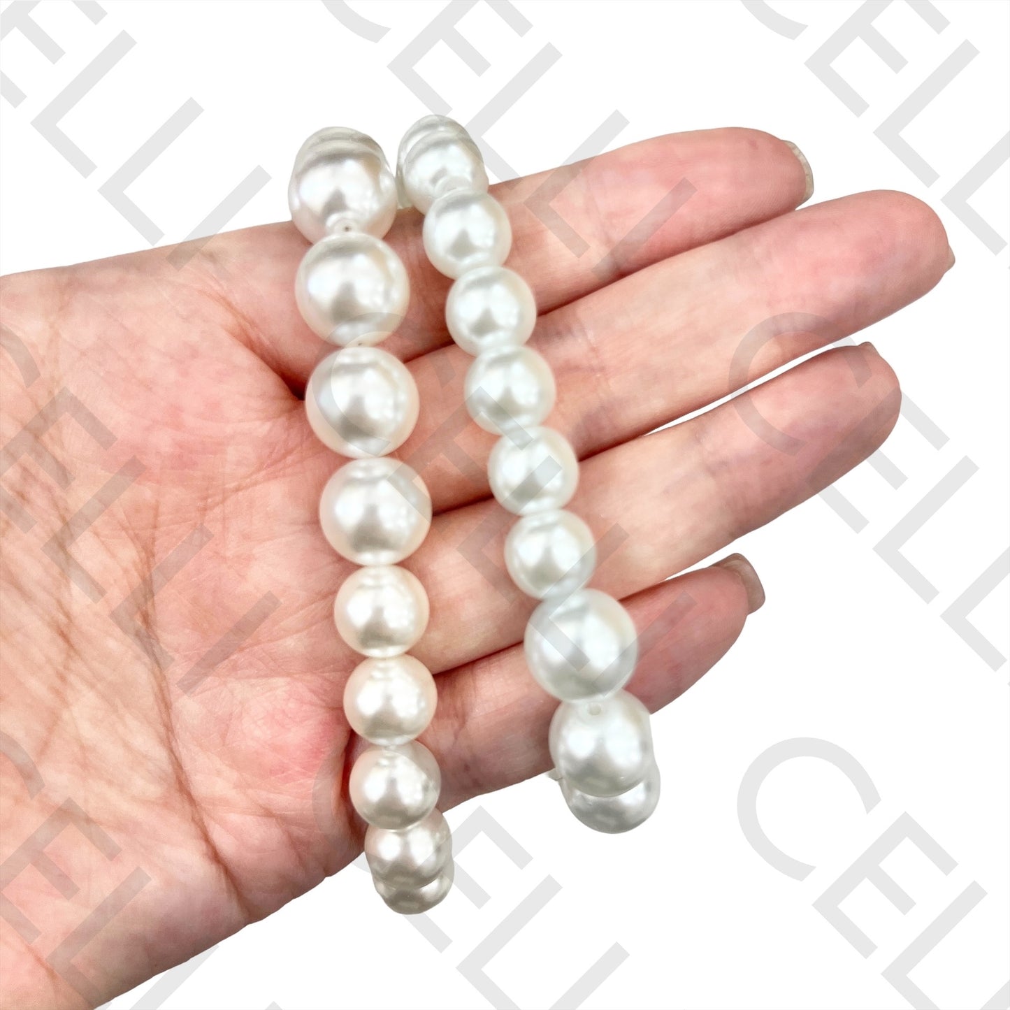 Steel necklace - pearls
