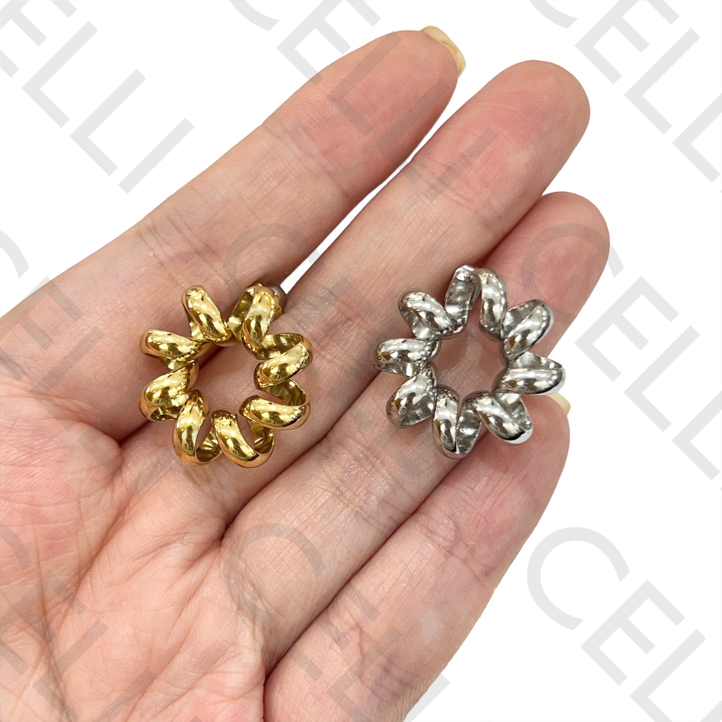 钢制耳环 - 卷曲设计