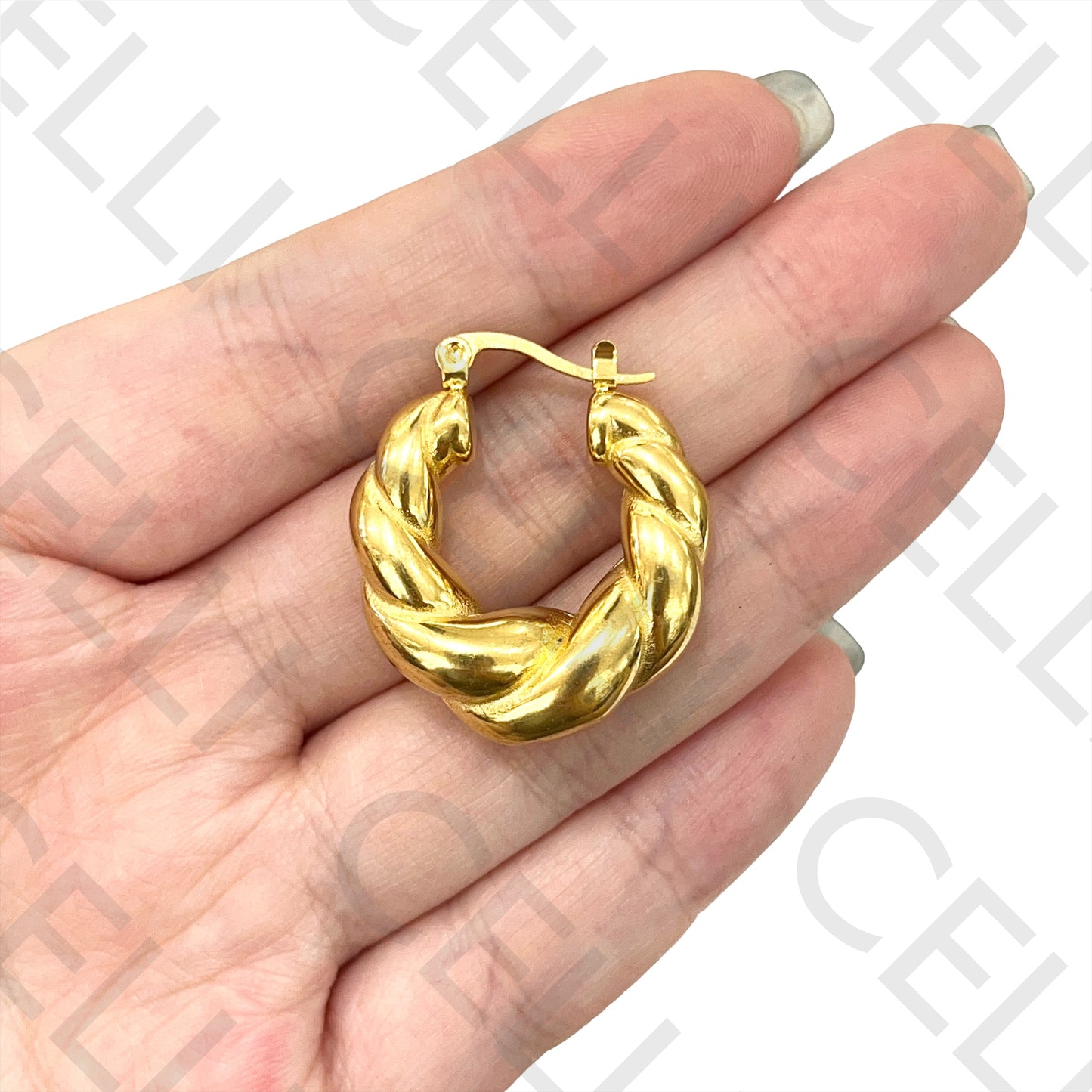 钢制圈形耳环 - 扭纹设计