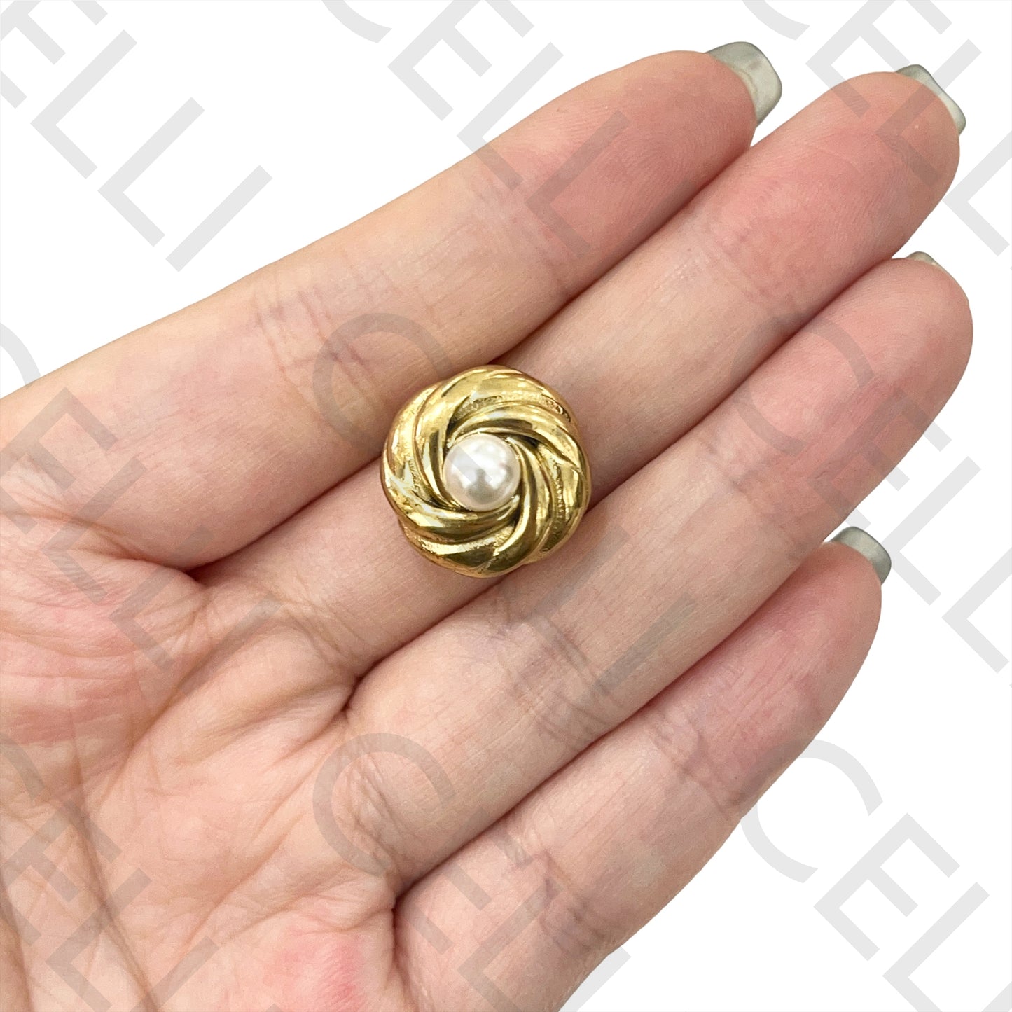 Steel Earring - detailed with pearl