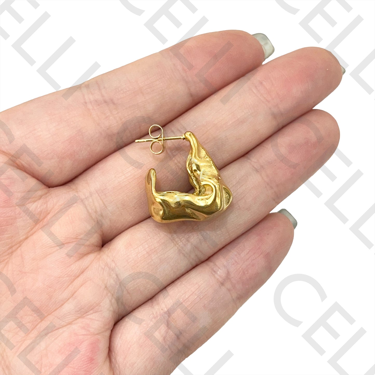 Steel Earring - Detailed Triangular