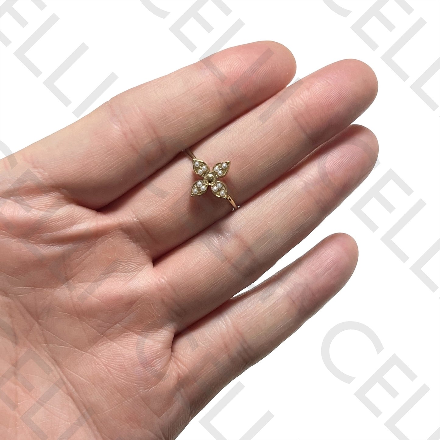 Steel Ring - clover with pearls