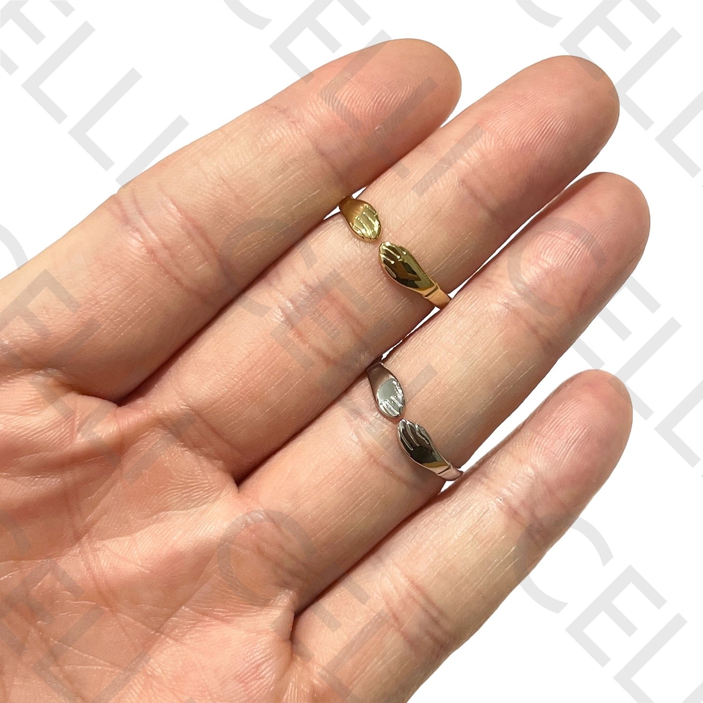 Anillo de acero - dos manos