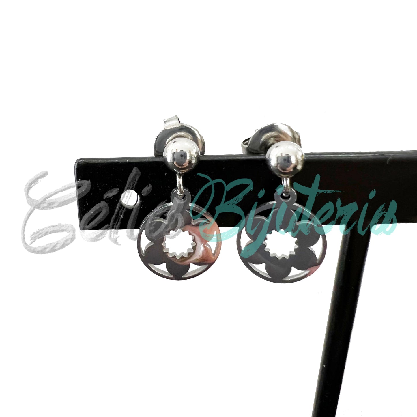 Brinco de Aço Mini com Medalha - flor