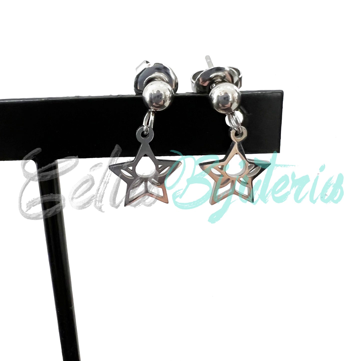 Brinco de Aço Mini com Medalha - estrela com flor