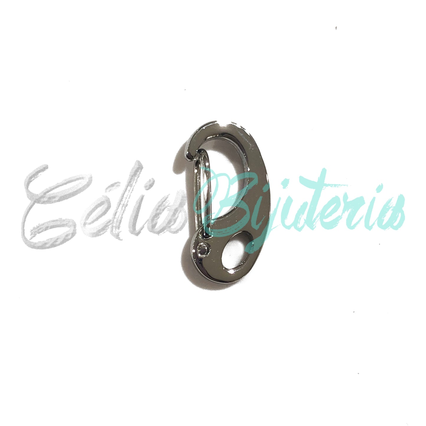 Stainless steel closures