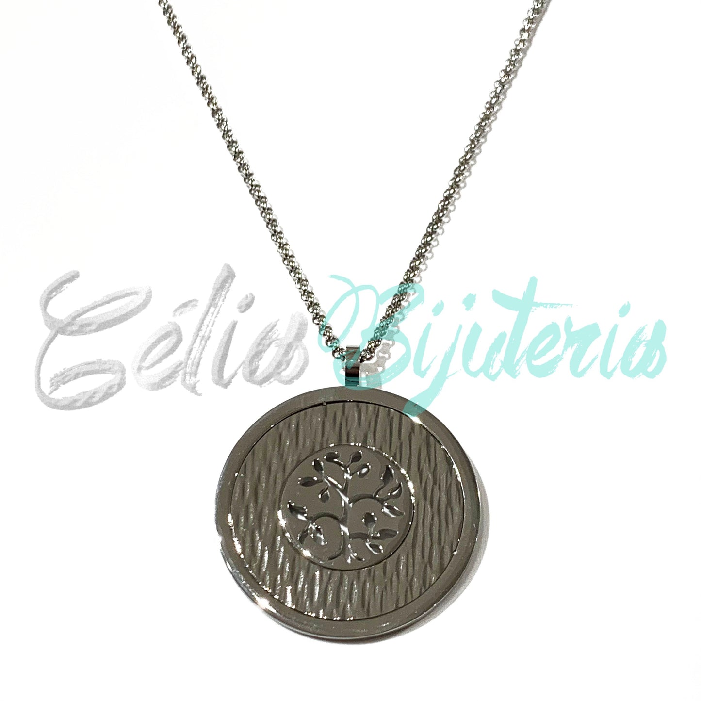 Colar de Aço com medalha de aço