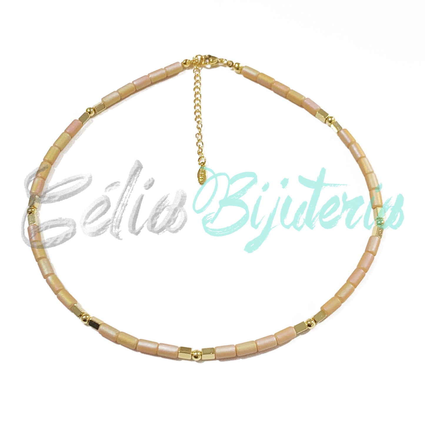 带有赤铁矿的项链 - 米色