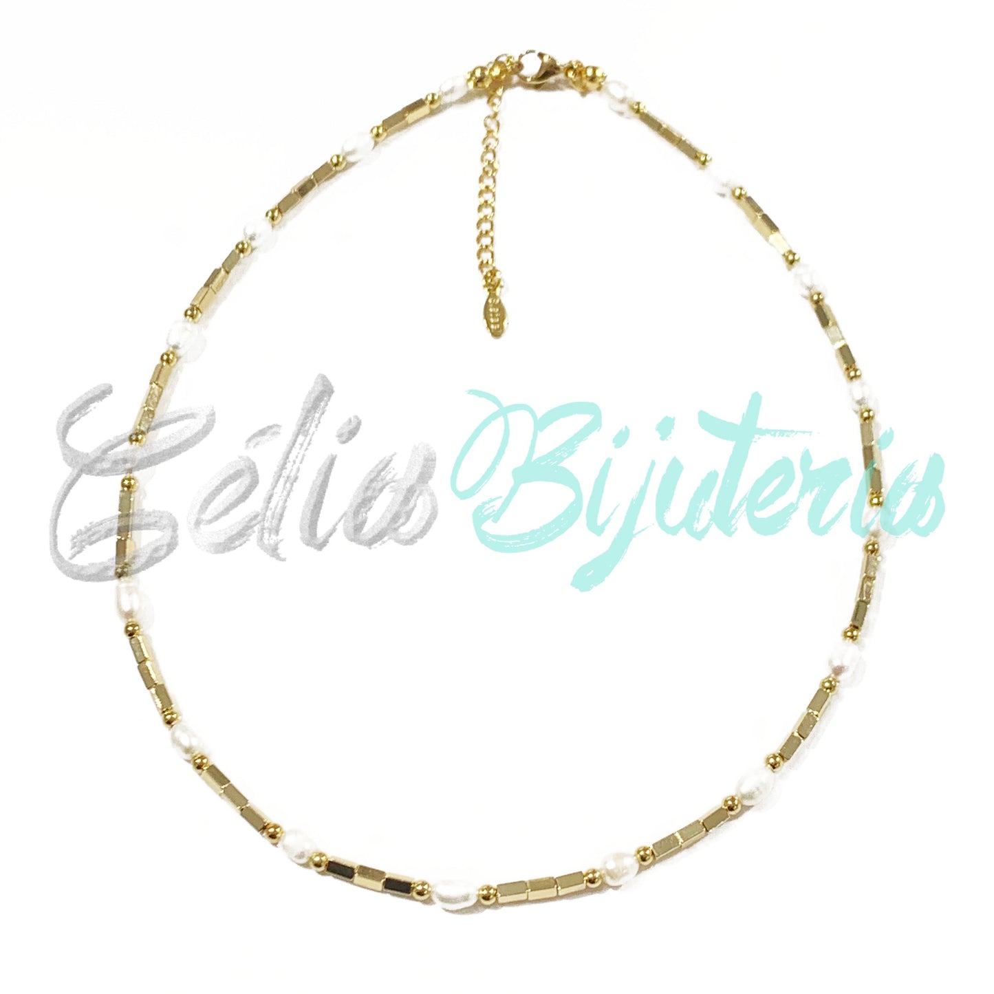 天然珍珠项链与赤铁矿