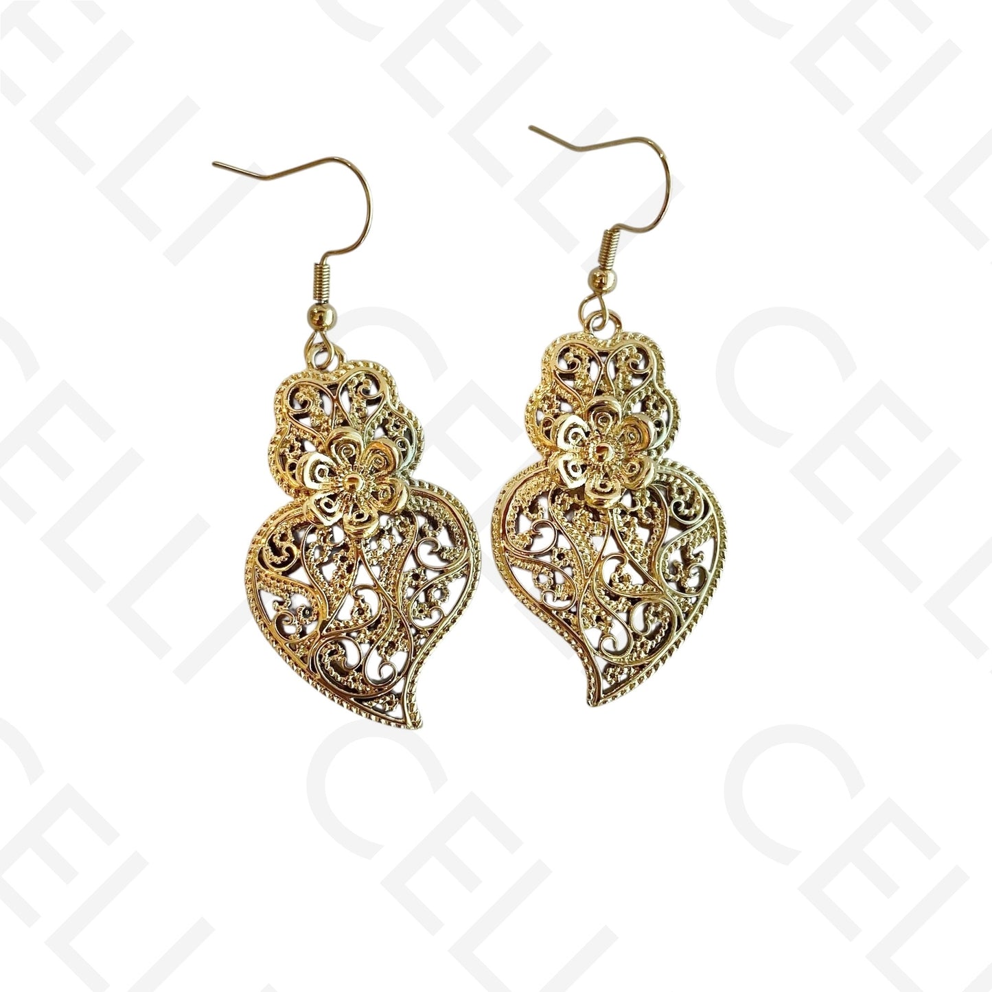 Colar/Brinco de aço -pérolas com pendente coração de viana