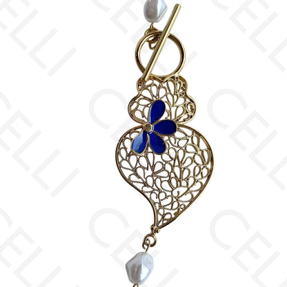 Colar de aço - pérola com coração de viana esmalte azul