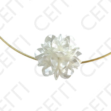 Cargar imagen en el visor de la galería, Collar Acero - Flor Perla
