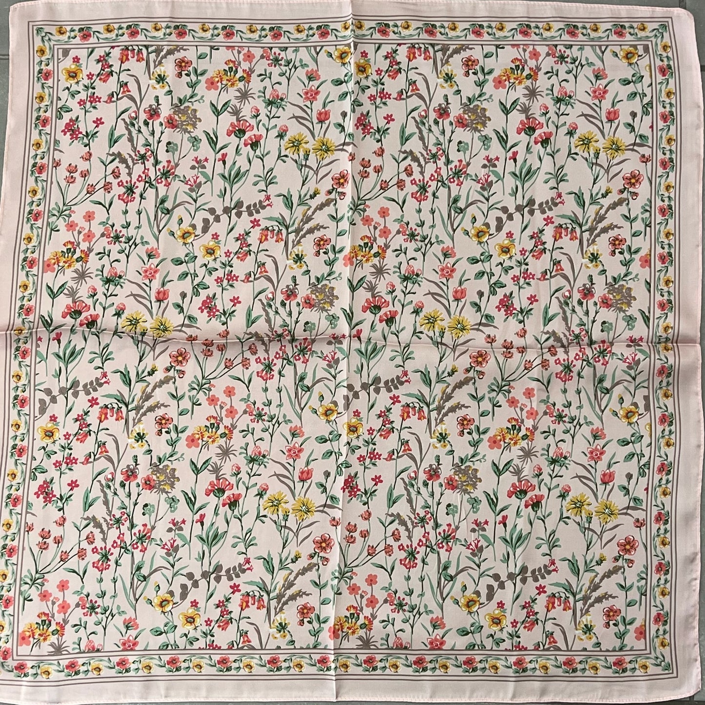 Scarf - 90cm x 90cm