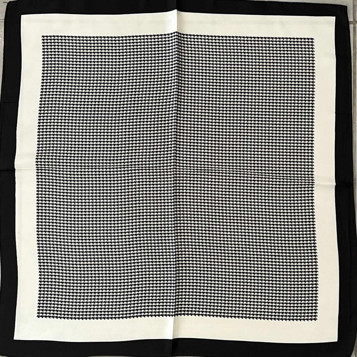 Scarf - 90cm x 90cm
