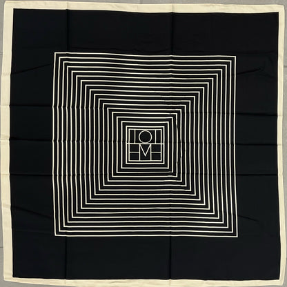 丝巾 - 90cm x 90cm