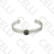 Cargar imagen en el visor de la galería, Pulsera de acero - hojas con piedra natural verde
