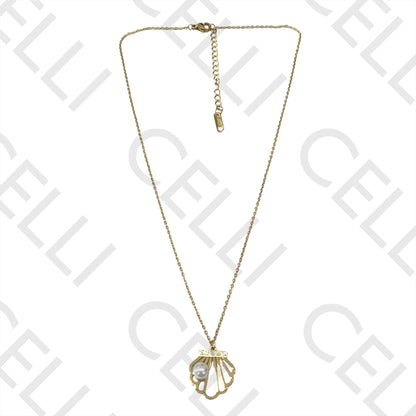 不锈钢项链 - 带珍珠的贝壳