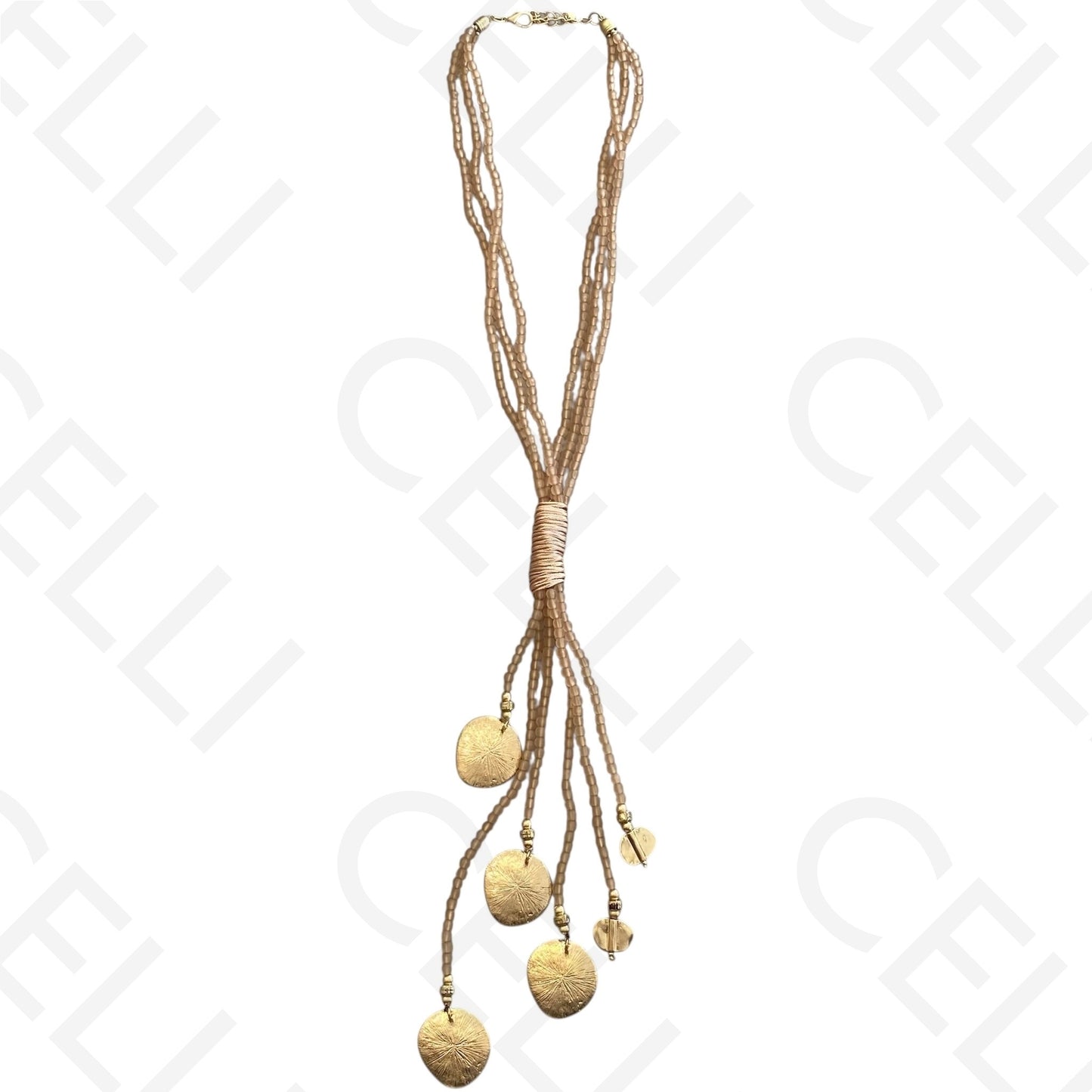 Colar de moda - múltiplo com pendentes