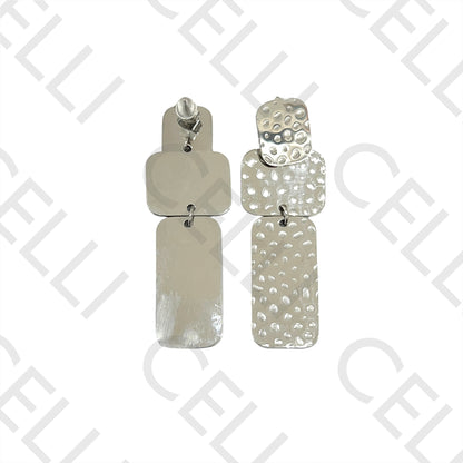 钢制耳环 - 锤纹细节