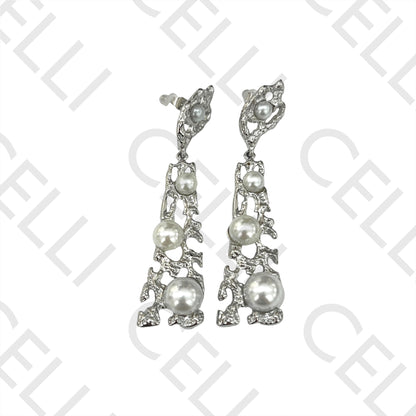 Steel Earring - detailed with pearls