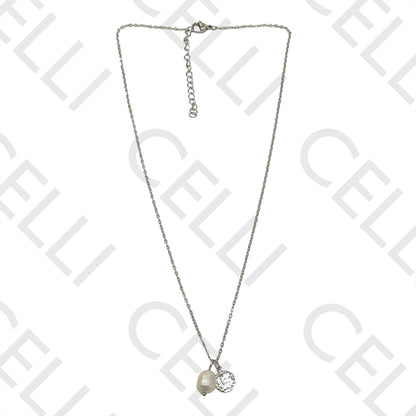 钢制项链 - 勋章和珍珠