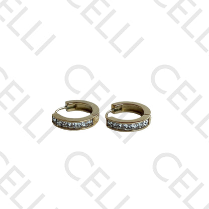 Salto de acero - aro con diamantes cuadrados brillantes