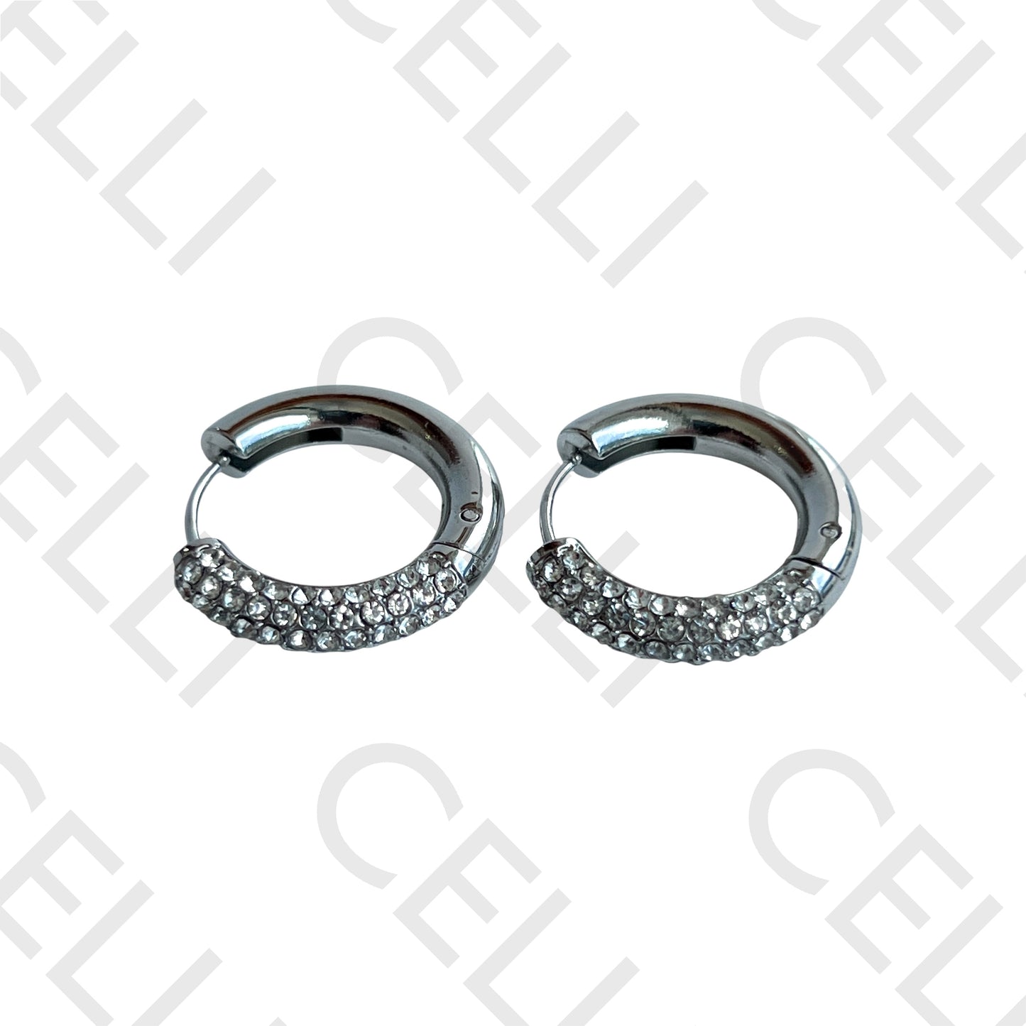 Salto de acero - anillo con diamantes brillantes