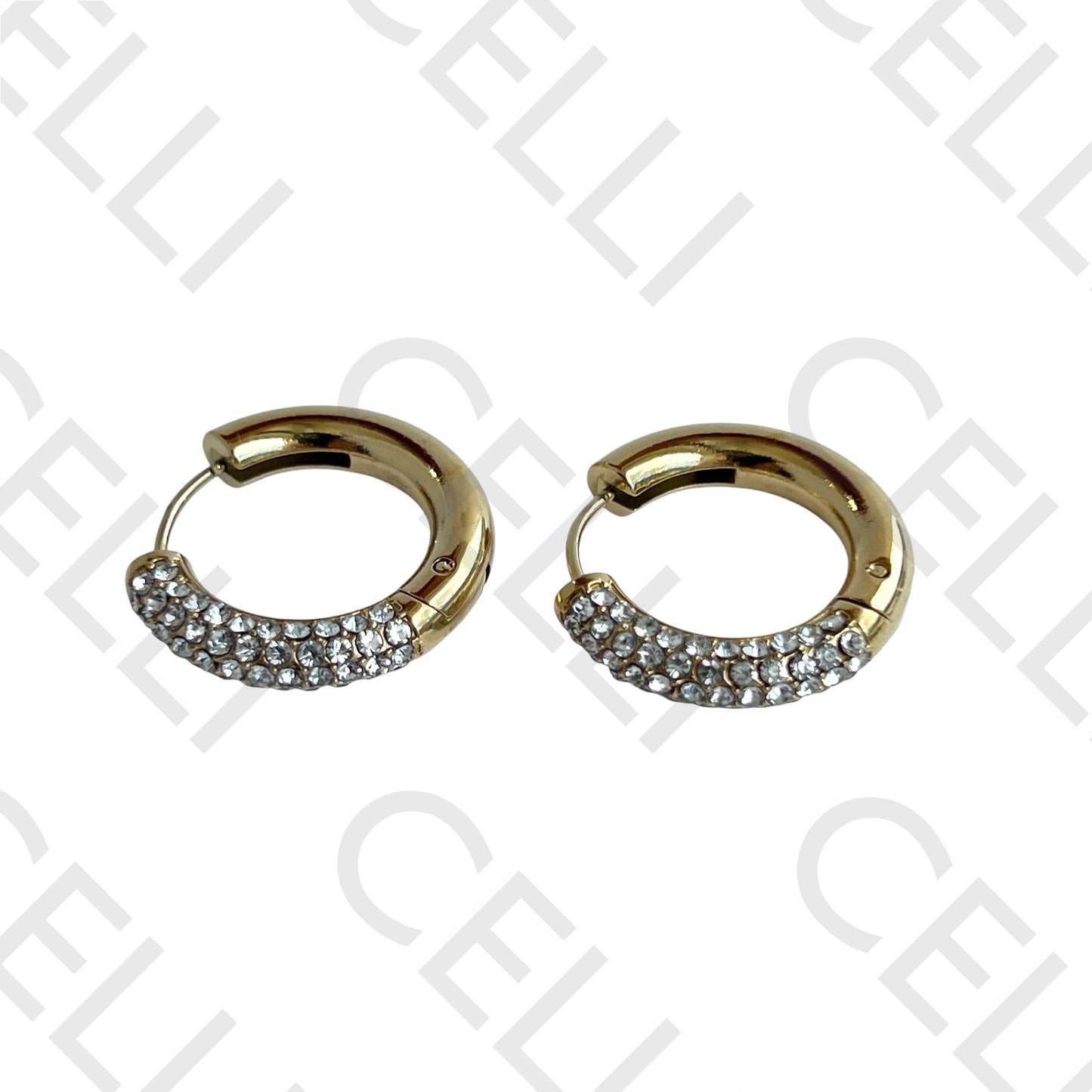 Salto de acero - anillo con diamantes brillantes