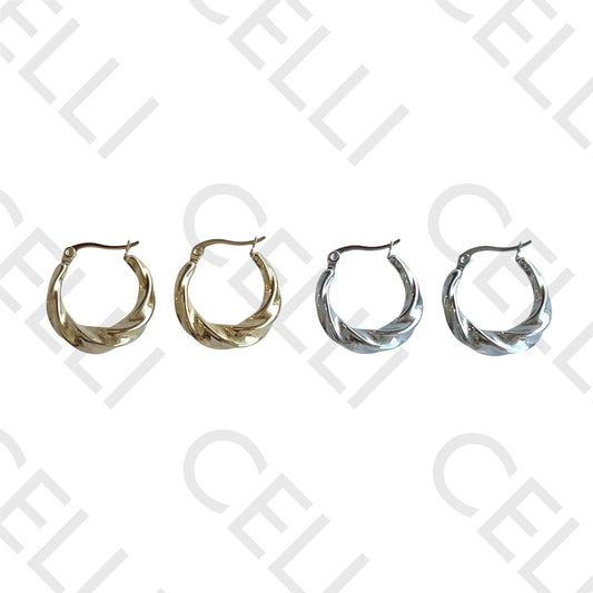 Salto de acero - anillo torcido