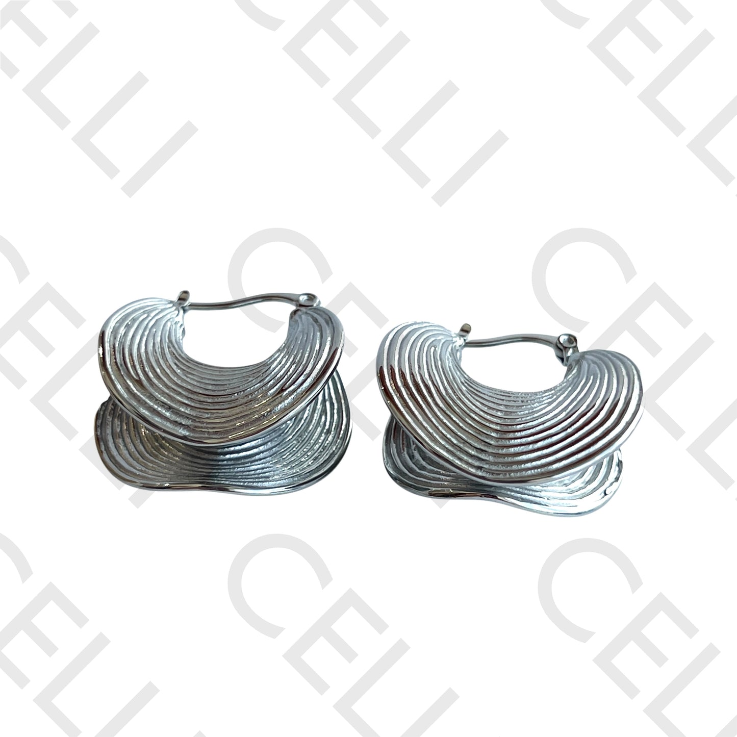 Salto de acero - trabajado