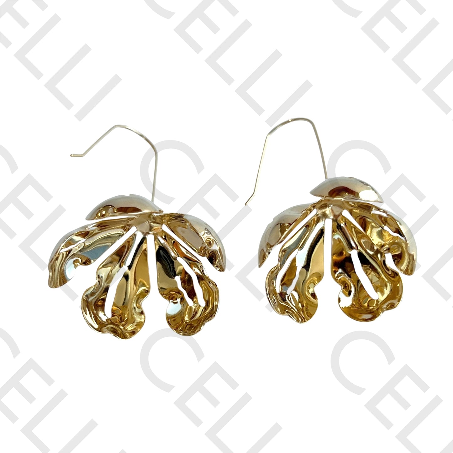 Salto de acero - flor colgante