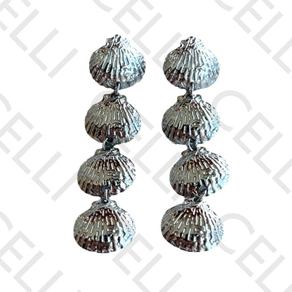 Salto de acero - conchas