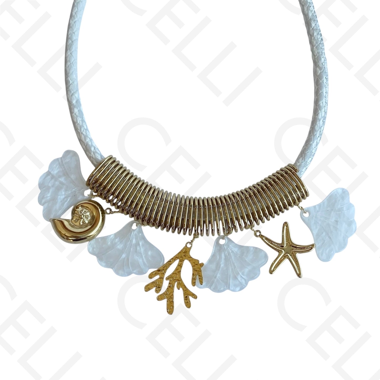 Colar de aço - cordão com pendentes de aço