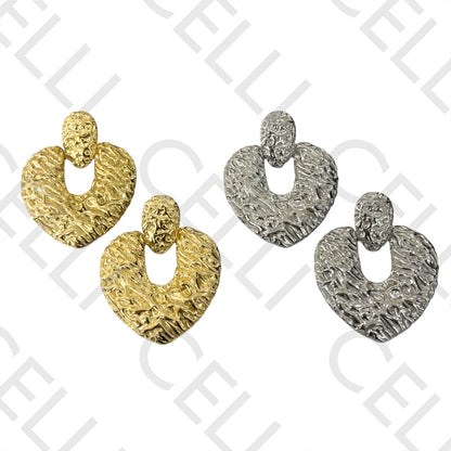 钢制耳环 - 细节心形