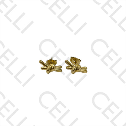 带小奖章的钢耳环 - 结