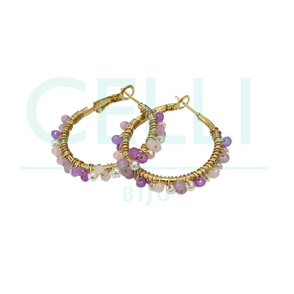 Pendiente de aro de acero - perlas y cristales facetados