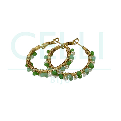 Pendiente de aro de acero - perlas y cristales facetados