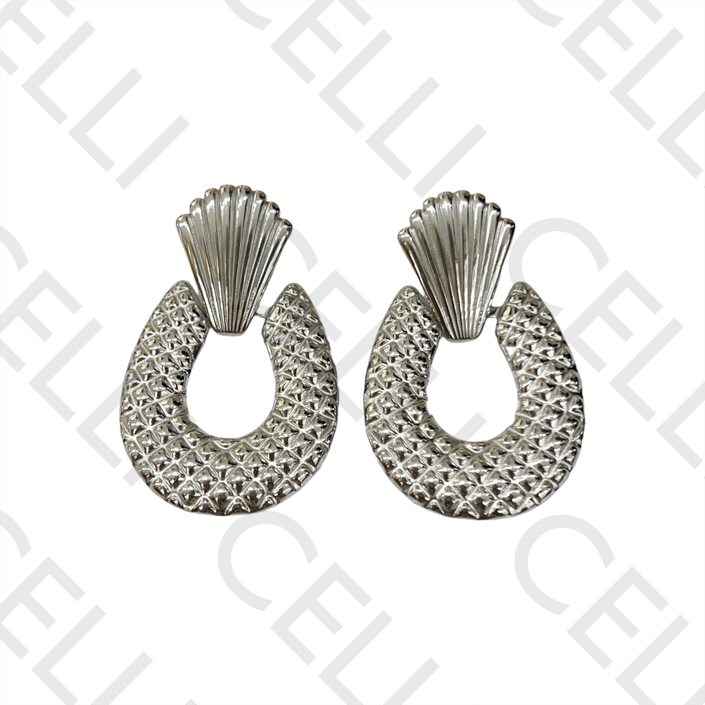 Brinco de Aço - concha detalhada