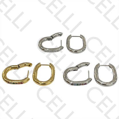 钢制耳环 - 带闪亮的椭圆形