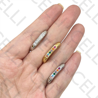 钢制耳环 - 带闪亮的椭圆形