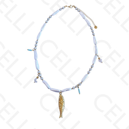 Colar de aço - pérolas e pendente peixe