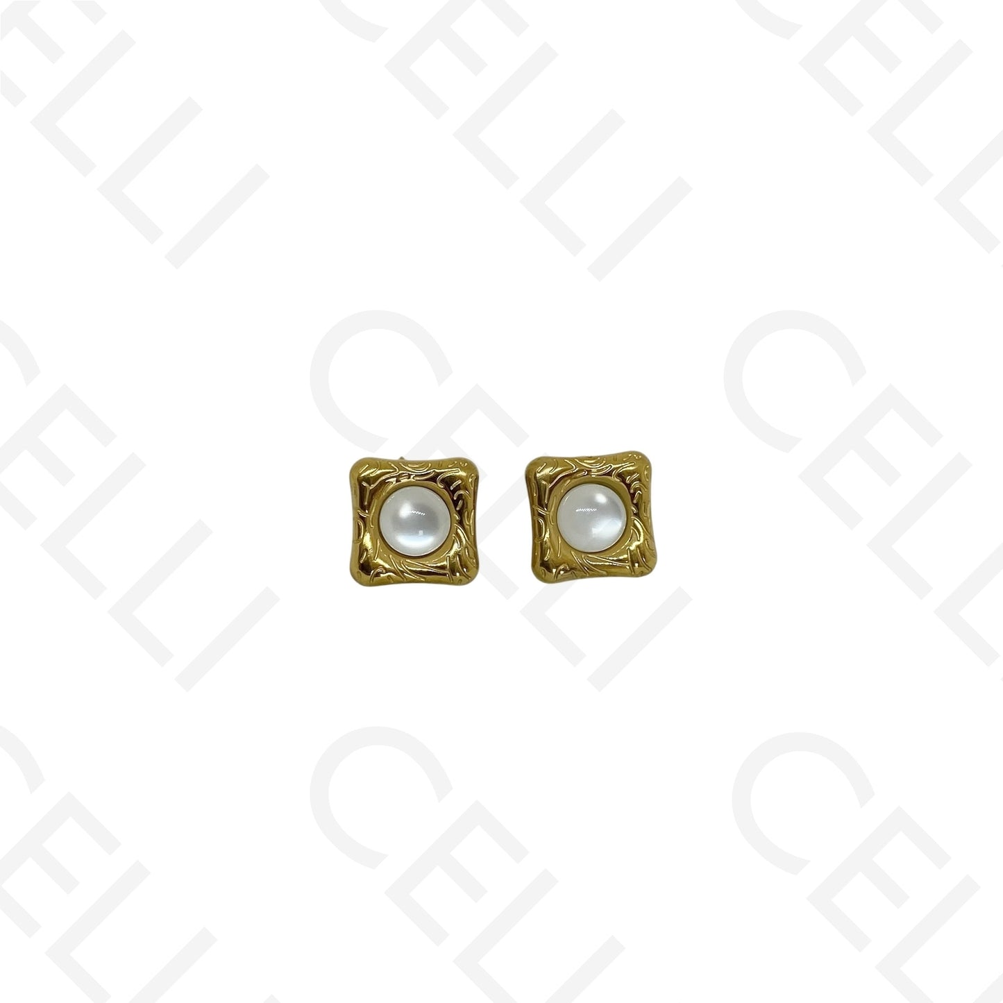 Steel necklace - large fish pendant