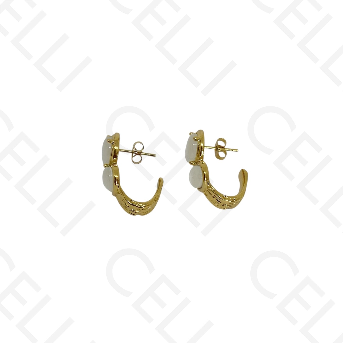 Steel necklace - large fish pendant