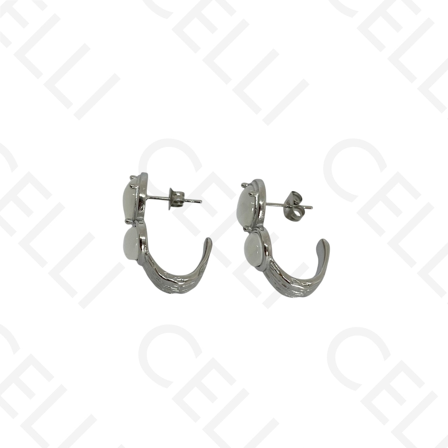 Steel necklace - large fish pendant