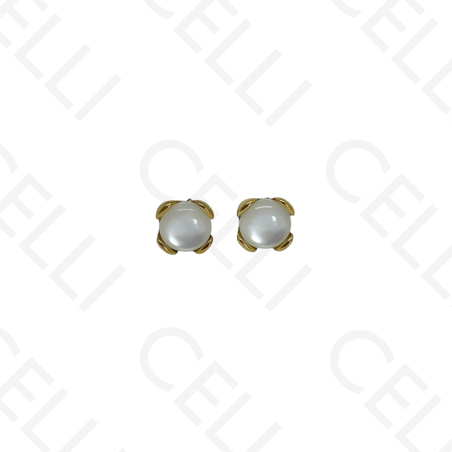 Steel necklace - large fish pendant