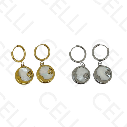 Brinco de aço - argola com lua e estrela madrepérola