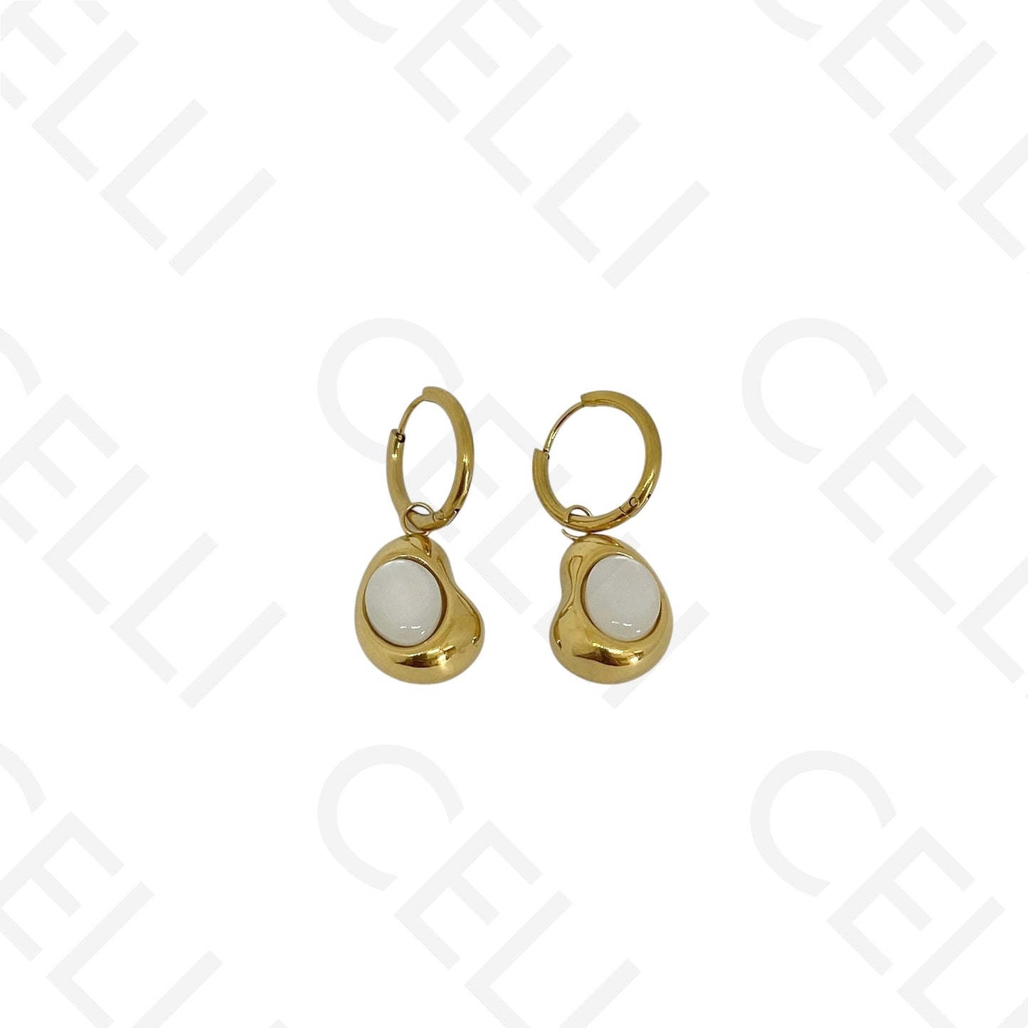 Steel earring - bean-shaped hoop